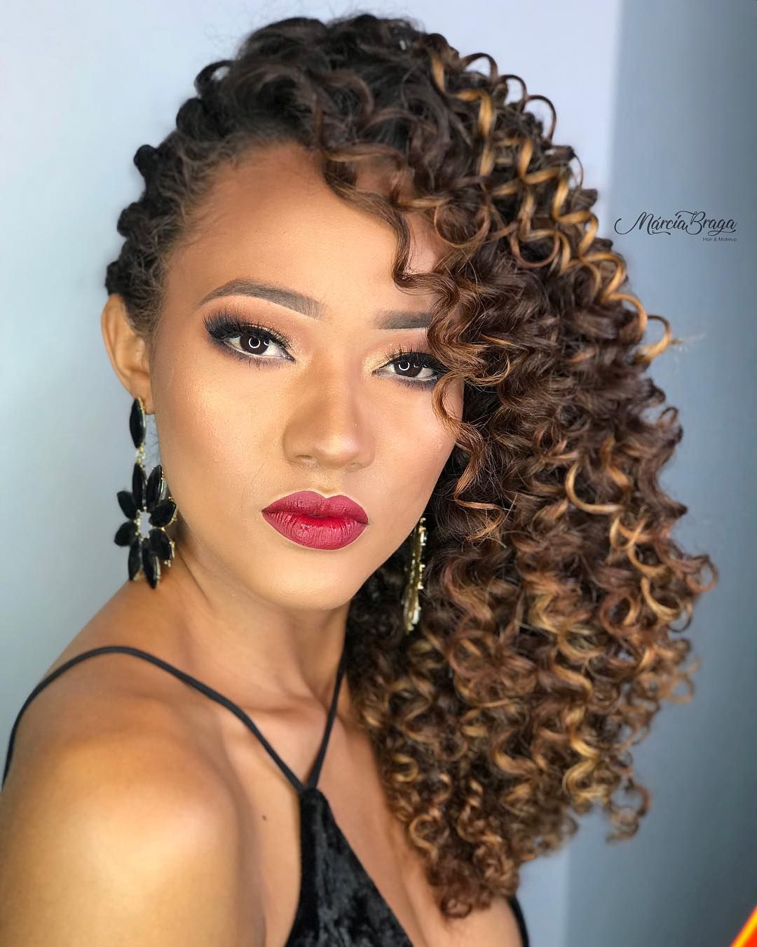 Penteados para cabelo cacheado ...