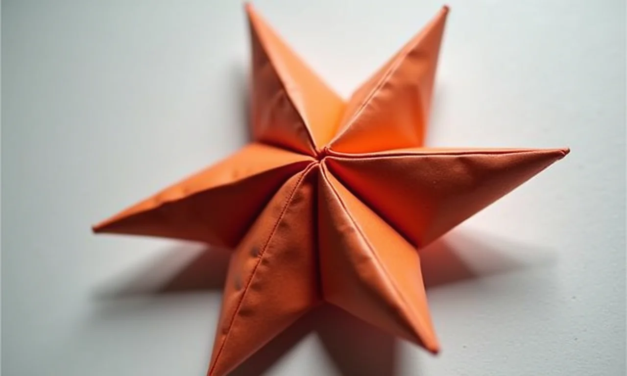 Estrela de origami com acabamento impecável