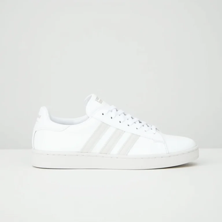 Tênis casual branco da Adidas